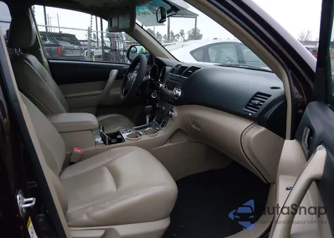 2011 Toyota Highlander Se V6 из США, поврежденный, VIN 5TDBK3EH6BS082609